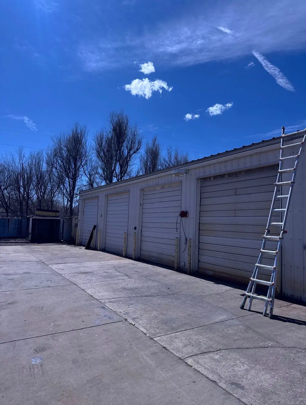 Before: Commercial exterior paint in Colorado Springs, Colorado